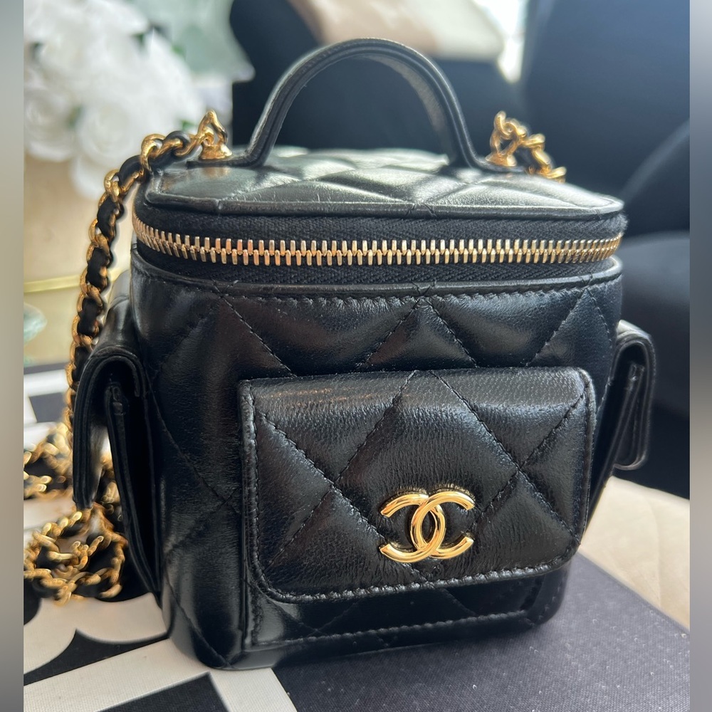 Chanel black lambskin cargo vanity case